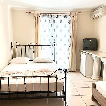 Calypso Hotel Siviri Ngoại thất bức ảnh