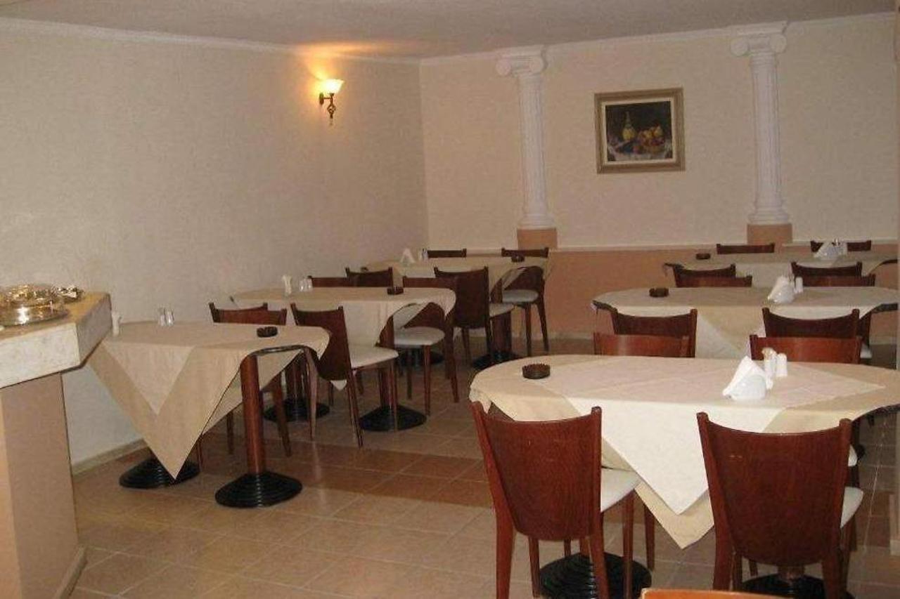 Calypso Hotel Siviri Ngoại thất bức ảnh